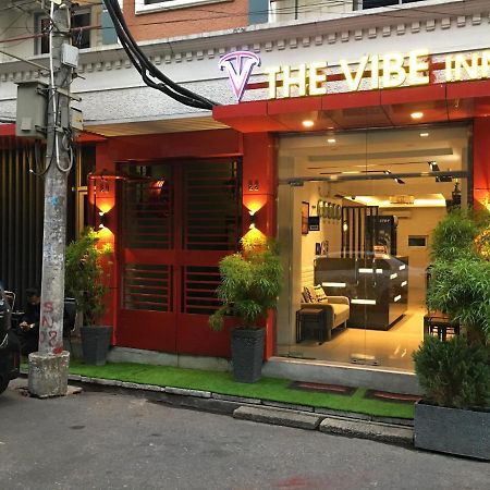 The Vibe Inn Yangon Extérieur photo